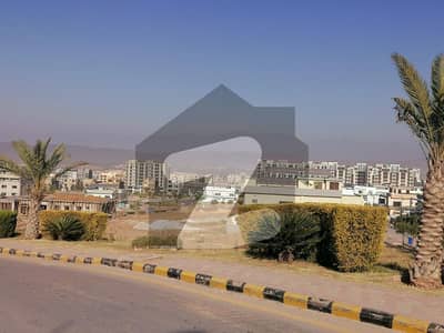 Heighted location 500 yards Plot for sale at Bahria Enclave islamabad