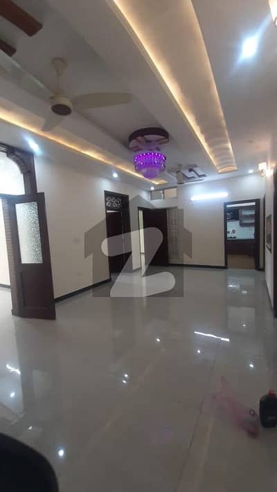 35/70 ground porshan for rent 
g13 islamabad