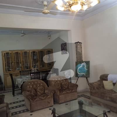 10 marla double story house available for Rent in pwd C block