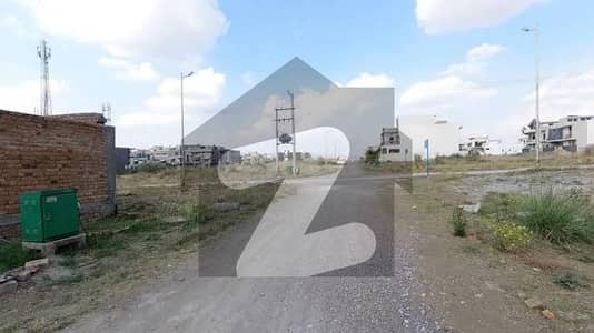7 Marla Plot For Sale In D17 Extension Islamabad