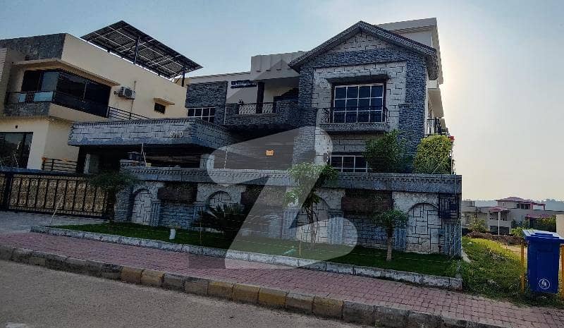 Brand New Designer House Available For Rent