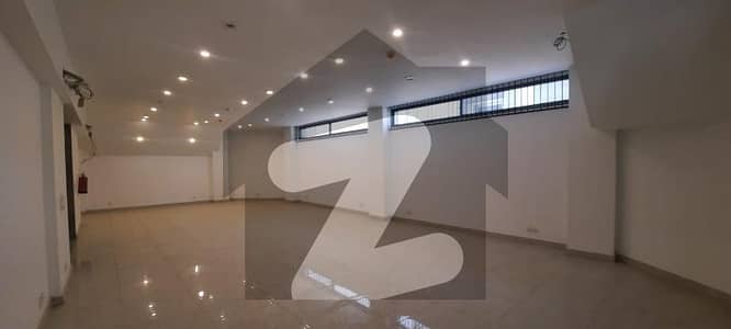 Defence 2000 Sq Ft Office Floor For Rent