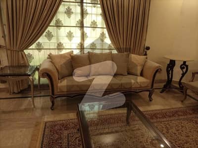 DHA PHASE 3 BLOCK W 1 KANAL FULL FURNISHED HOUSE FOR SALE.