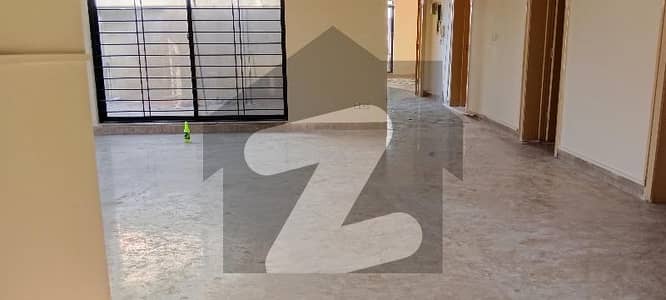 Prime Location Kanal Basement with Study Available For Rent in DHA Phase 3 Block Y