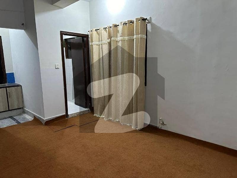 سوان گارڈن اسلام آباد میں 1 کمرے کا 1 مرلہ فلیٹ 22.0 لاکھ میں برائے فروخت۔