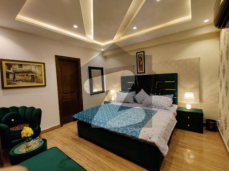بحریہ ٹاؤن سیکٹر سی بحریہ ٹاؤن,لاہور میں 5 کمروں کا 1 کنال مکان 7.5 کروڑ میں برائے فروخت۔