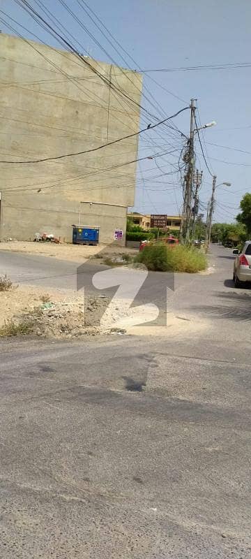 120 YARDS STAFF PLOT AVAILABLE IN DHA PHASE 8 DEFENCE KARACHI