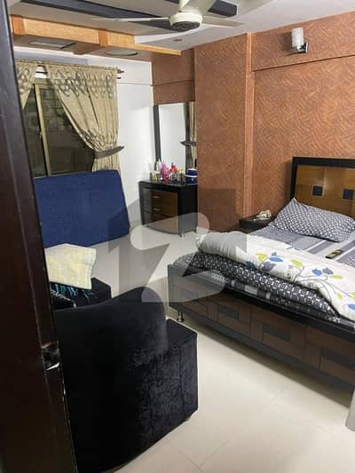 3 BED DD Flat AVAILABLE FOR SALE LOCATION SHARFABAD NEAR TARIQ BOOK HOUSE