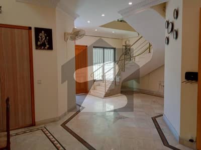 FOR RENT Luxury Furnished Double Storey House Available F_6