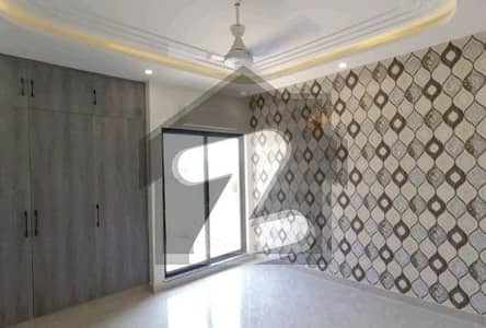 پنجاب کوآپریٹو ہاؤسنگ سوسائٹی لاہور میں 4 کمروں کا 7 مرلہ مکان 3.75 کروڑ میں برائے فروخت۔