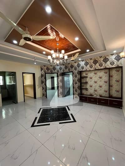 10 Marla Owner Build House For Sale At Very Ideal Location in Overseas B Block Bahria Town Sector C Lahore