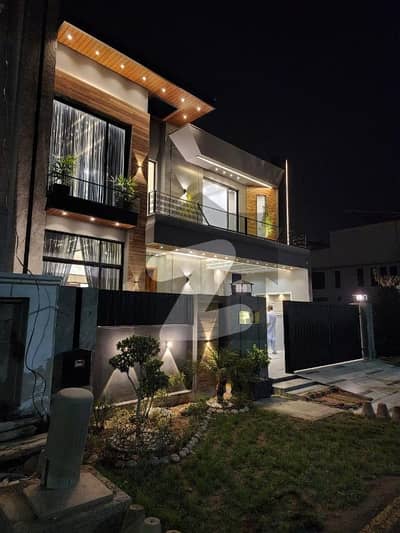 10 Marla Brand New Ultra Modren And Beautiful House For Sale In Royal Orchard Multan