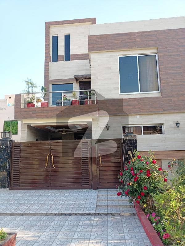 Defence Raya
 - 5 Marla House On Hottest Location Near To McDonald For Sale In CC Block