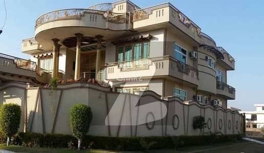 Hayatabad phase 2 a 23 marla Solid House for sell in H3