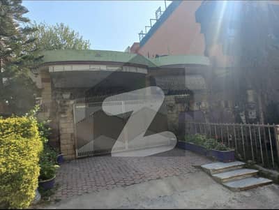 Single Storey House For Sale In G-11/2