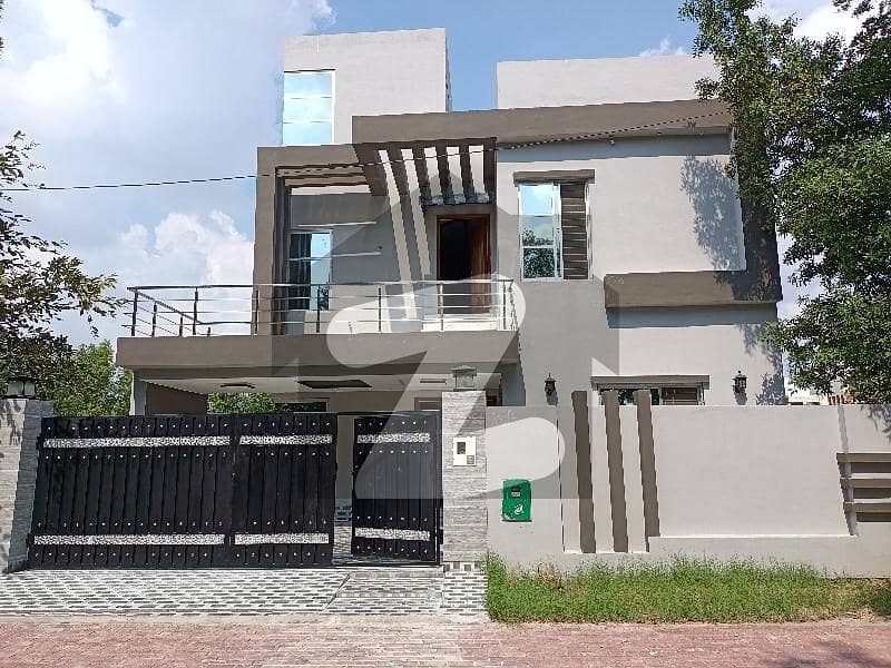 10 Marla Slightly Used House For Rent Hot Location Bahria