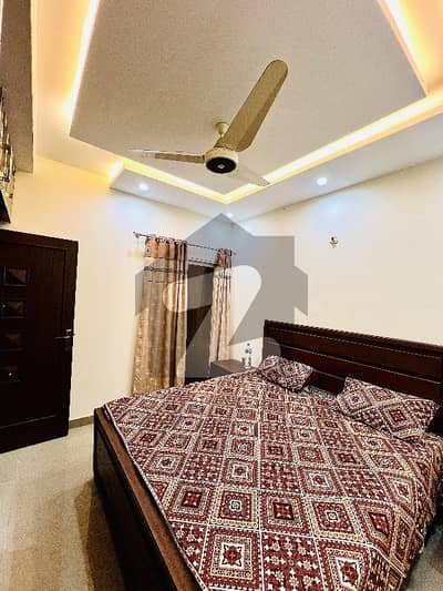 رئیل پام سٹی ایمن آباد موڑ,گوجرانوالہ میں 1 کمرے کا 4 مرلہ فلیٹ 15.0 ہزار میں کرایہ پر دستیاب ہے۔