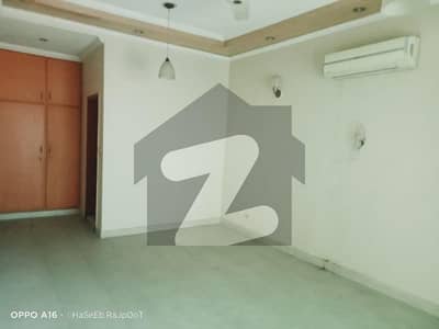 14 Marla House Available For Rent In Main Cantt