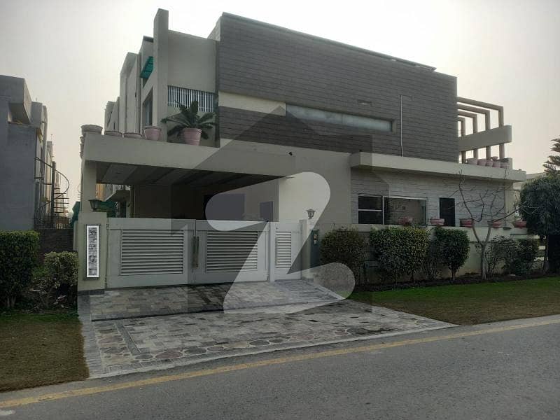 10 Marla Slightly Use Corner Fully Basement Ultra Modern Design Most Luxurious Bungalow For Sale In DHA Phase 5 Lahore