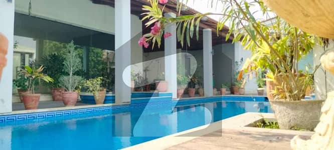 8 KANAL SWIMMING POOL AVALIBAIL FOR RENT IN DHA PHASE 5
