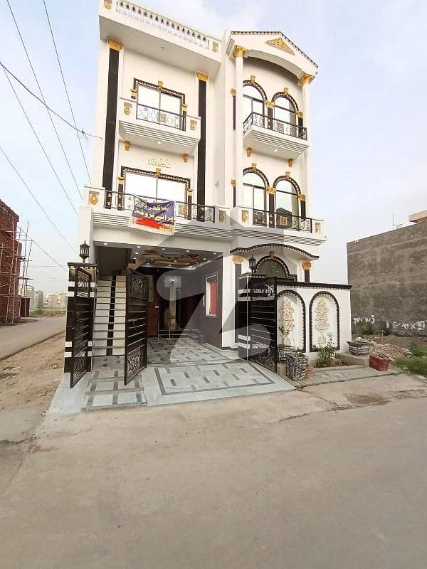 الرحمان گارڈن فیز 2 الرحمان گارڈن,لاہور میں 4 کمروں کا 5 مرلہ مکان 1.5 کروڑ میں برائے فروخت۔