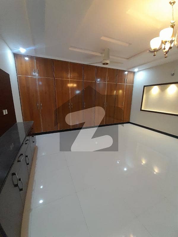 14 marla like that brand new upper floor available for rent at G13 islamabad at minimum price on top location