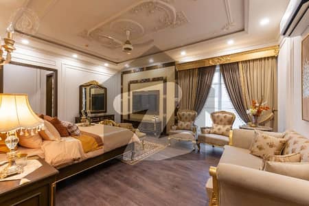 ڈی ایچ اے فیز 7 ڈیفنس (ڈی ایچ اے),لاہور میں 6 کمروں کا 2 کنال مکان 14.0 کروڑ میں برائے فروخت۔