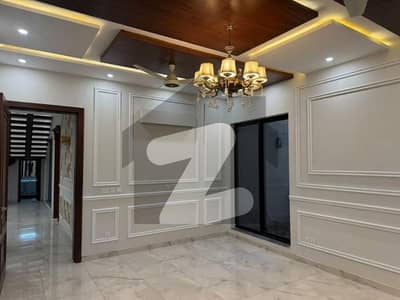 Highly-Desirable 20 Marla Upper Portion Available In DHA Defence Phase 2