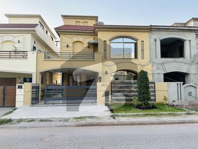 10 Marla House For Sale In Bahria Enclave Islamabad