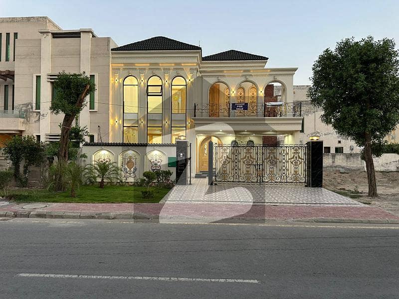 Spanish 10 Marla Luxury House Available For Sale In Tulip Block Sector C Bahria Town Lahore