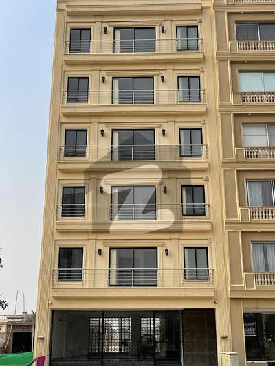 5 MARLA PLAZA FOR SALE BLOCK SECTOR E BAHRIA TOWN LAHORE