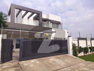 DEFENCE ONE KANAL BEAUTIFULL HOUSE FOR SALE IN DHA LAHORE