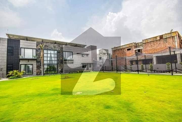 ڈی ایچ اے فیز 5 - بلاک اے فیز 5,ڈیفنس (ڈی ایچ اے),لاہور میں 5 کمروں کا 2 کنال مکان 34.5 کروڑ میں برائے فروخت۔