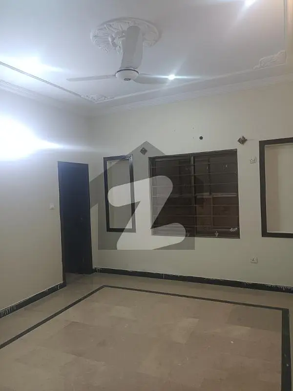 Upper Portion Available For Rent In Media Town