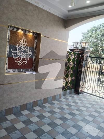 ڈریم گارڈنز ڈیفینس روڈ,لاہور میں 4 کمروں کا 5 مرلہ مکان 70.0 ہزار میں کرایہ پر دستیاب ہے۔