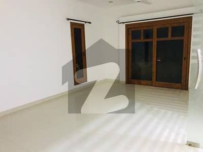 500-Yard Slightly Used House Three Bedroom Upper Floor Portion For Rent