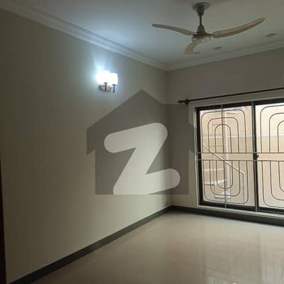 Bahria Town Phase 4 Full House For Rent