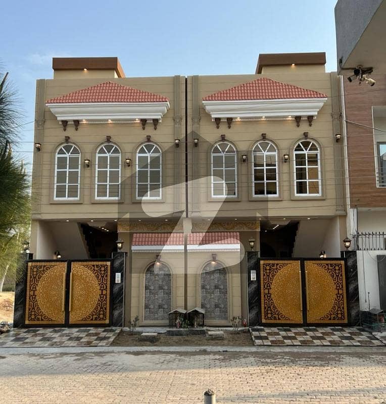 عثمان بلاک اوکاڑہ میں 3 کمروں کا 3 مرلہ مکان 1.2 کروڑ میں برائے فروخت۔
