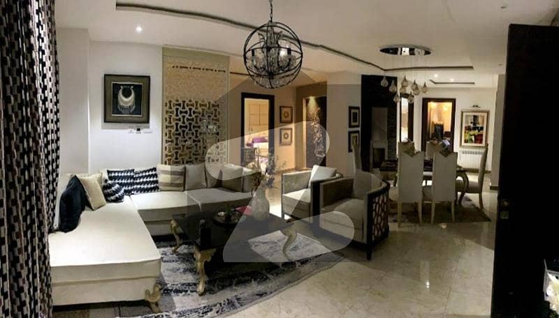 ماڈل ٹاؤن لاہور میں 5 کمروں کا 1 کنال مکان 10.0 کروڑ میں برائے فروخت۔