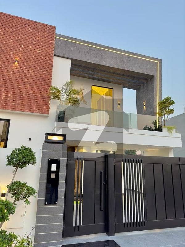 10.75 Marla 5 Bed Rooms Modern House