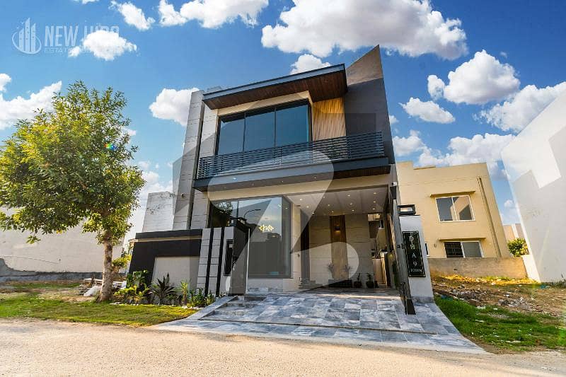 5 Marla Brand New Ultra Modern Design House For Sale Top Location