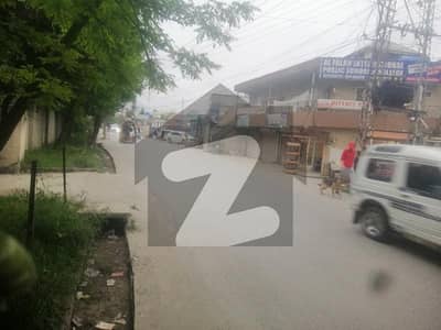 جناح آباد ایبٹ آباد میں 1 کنال عمارت 25.0 کروڑ میں برائے فروخت۔