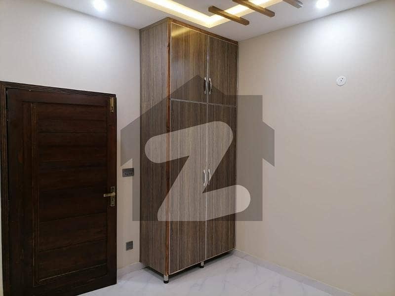 Single Storey 20 Marla House Available In Johar Town For sale