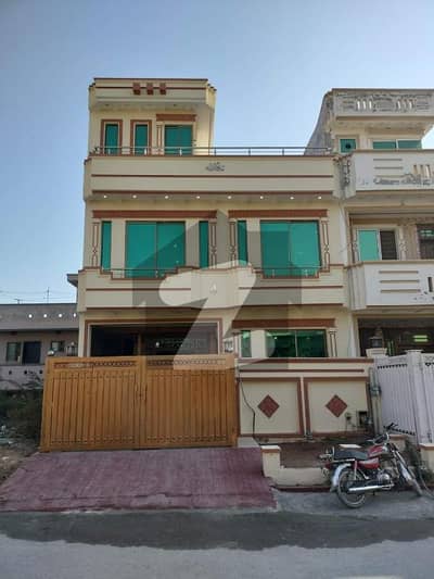 4.4 Marla Used House Available For Sale In G13 Islamabad