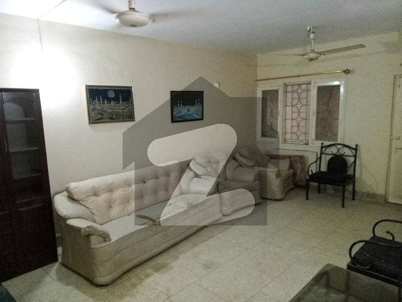 FLAT FOR SALE IN GULSHAN PLAZA APARTMENT