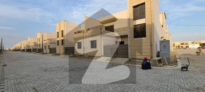Investors Should Sale This House Located Ideally In Karachi Motorway
