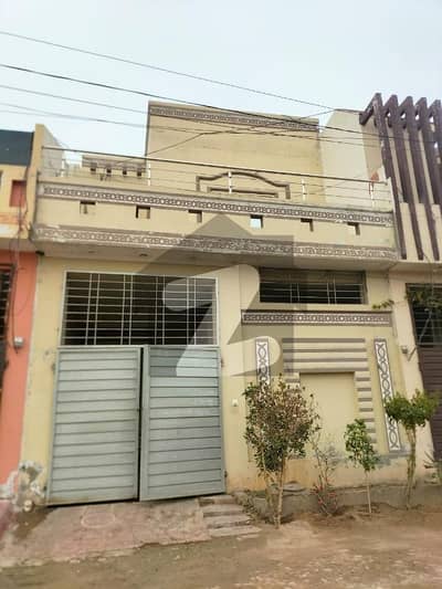 Prime Location House In Bahadurpur Sized 3 Marla Is Available