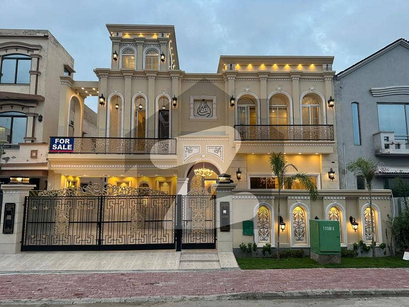 10.75 Kanal Residential House For Sale In Jasmine Block Bahria town Lahore