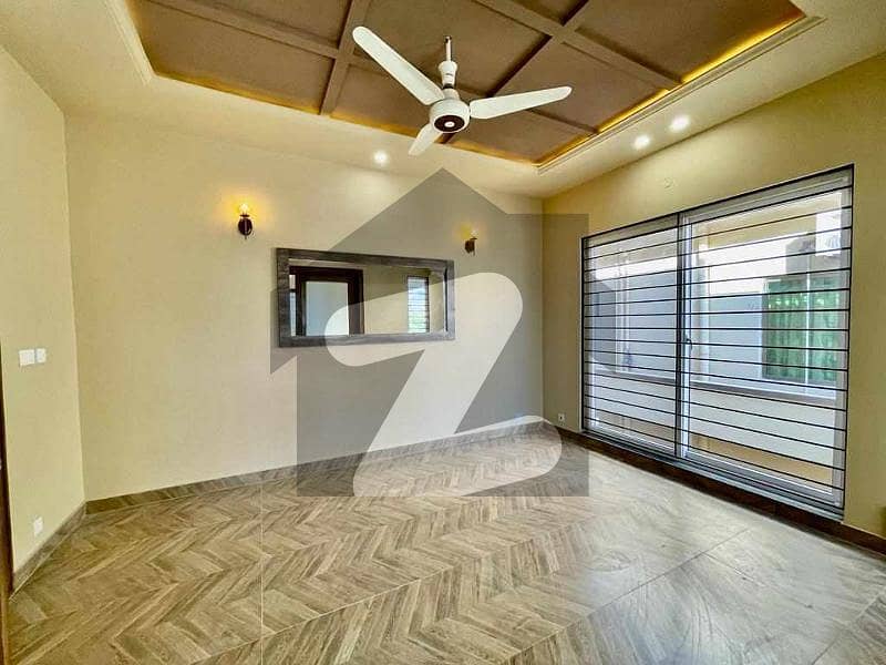 1 Kanal Modern Desgined House For Rent In DHA-2