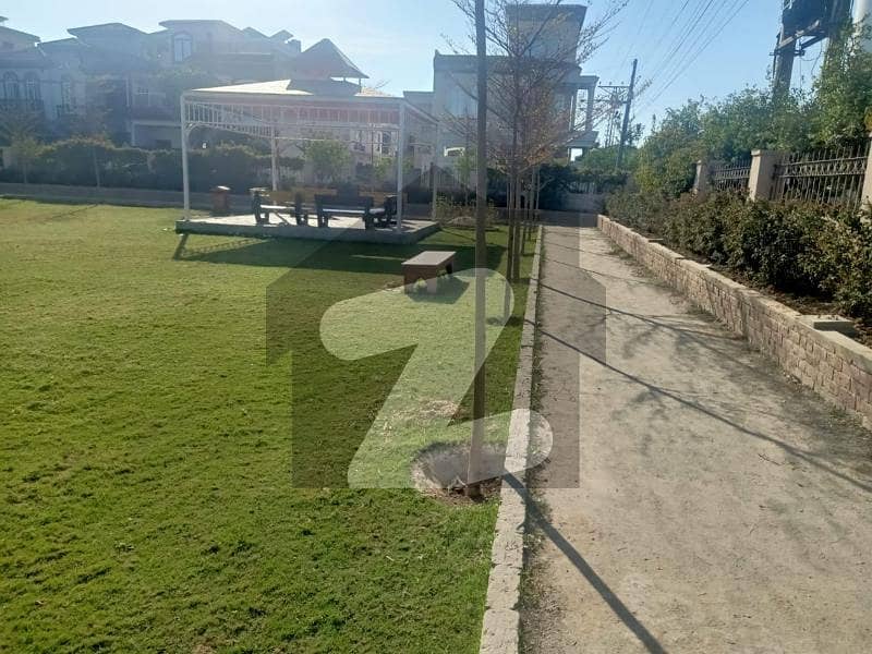 Hot Location 5 Marla Full Paid Plot For Sale In Crystal Block In Park View City Lahore